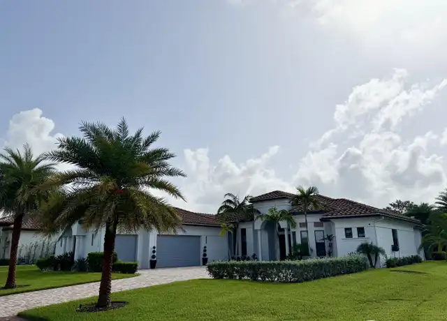 Property at 134 SE Fiore Bello, Port Saint Lucie, FL, 34952, 3 beds, 2.5 baths, [object Object]