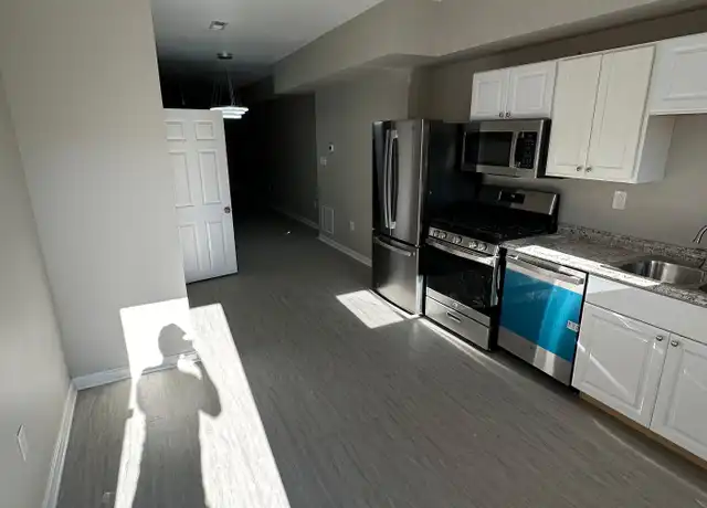 Property at 827 N Milton Ave, Baltimore, MD, 21205, 2 beds, 2 baths, [object Object]