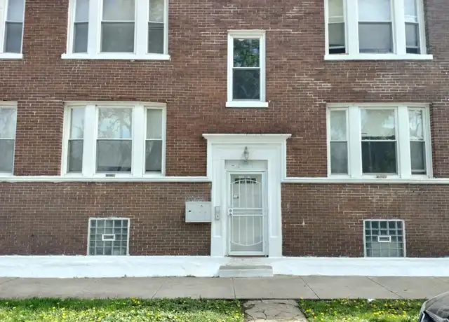 Property at 1413 W 66th St Unit 1413-2, Chicago, IL, 60636, 2 beds, 1 bath, [object Object]