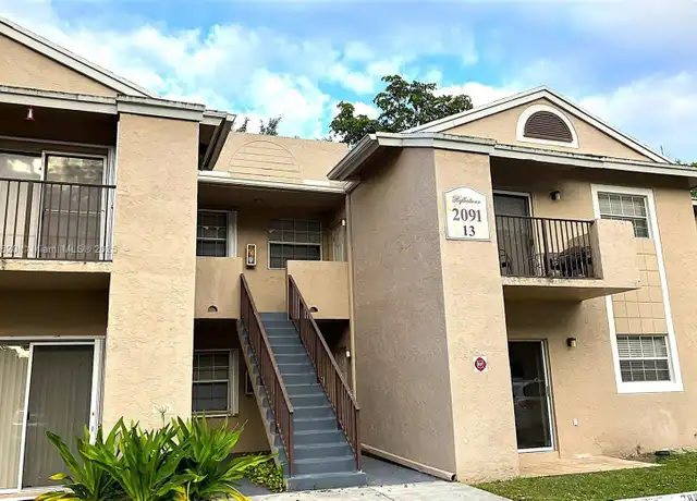 Property at 2091 NW 96th Ter Unit 13F, Pembroke Pines, FL, 33024, 2 beds, 2 baths, [object Object]