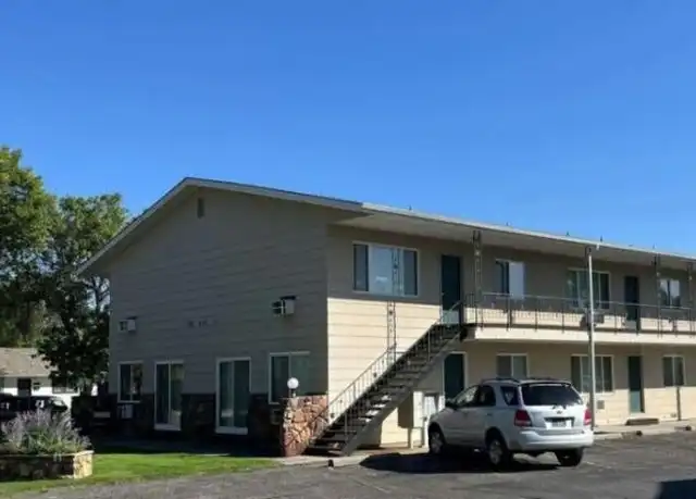 Property at 702 Avenue E, Billings, MT, 59102, 1 bed, 1 bath, [object Object]