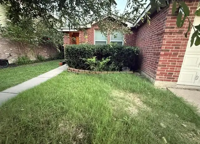 Property at 645 Granite Ridge Dr, Fort Worth, TX, 76179, 3 beds, 2 baths, [object Object]