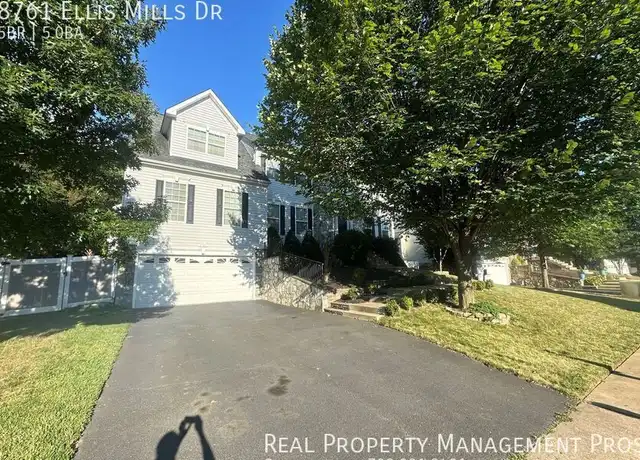 Property at 8761 Ellis Mill Dr, Gainesville, VA, 20155, 5 beds, 5 baths, [object Object]