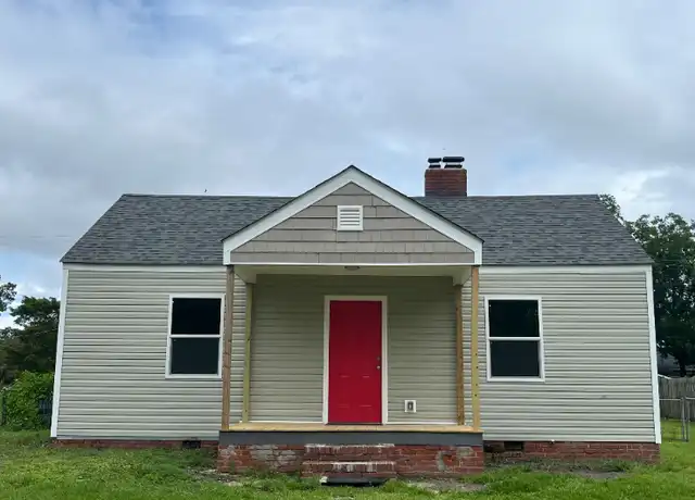 Property at 122 Queens Rd, Jacksonville, NC, 28540, 2 beds, 1 bath, [object Object]