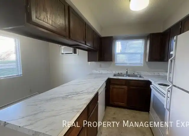 Property at 3705 S Cathy Ave Unit 3705-01, Sioux Falls, SD, 57106, 2 beds, 1 bath, [object Object]