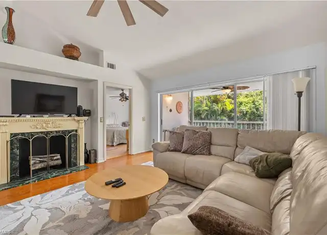 Property at 228 Belina Dr #604, Naples, FL, 34104, 2 beds, 2 baths, [object Object]