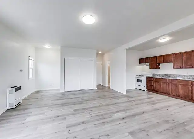 Property at 1454 36th Ave Unit 302, Oakland, CA, 94601, 0 beds, 1 bath, [object Object]