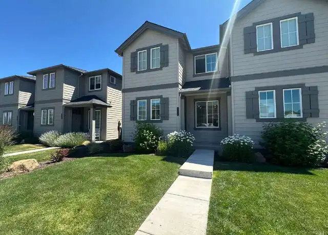 Property at 2372 NE Victor Pl, Bend, OR, 97701, 3 beds, 2.5 baths, [object Object]