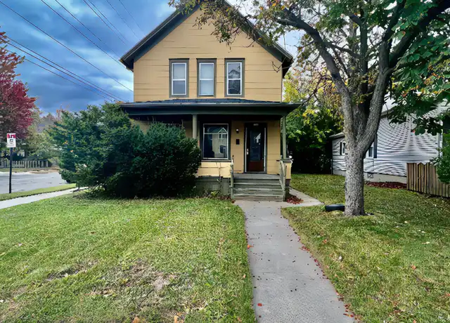 Property at 2129 N 8th St, Sheboygan, WI, 53081, 3 beds, 1 bath, [object Object]