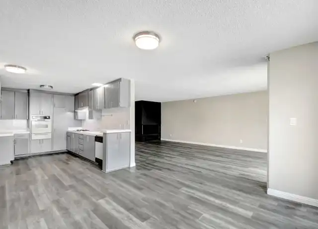 Property at 2908 S Whispering Lakes Ln Unit 4, Ontario, CA, 91761, 2 beds, 2 baths, [object Object]