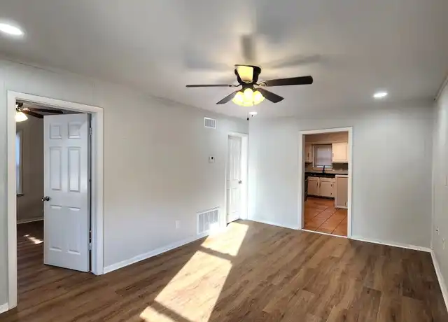 Property at 2330 NW 19th St, Oklahoma City, OK, 73107, 2 beds, 1 bath, [object Object]