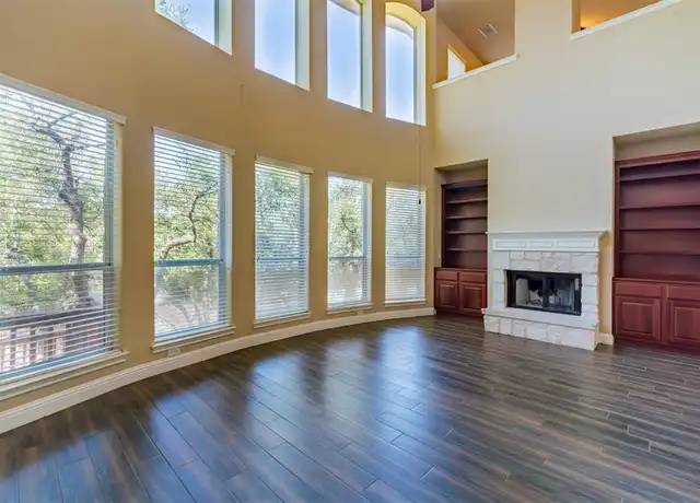 Property at 7908 Menler Dr, Austin, TX, 78735, 4 beds, 3 baths, [object Object]
