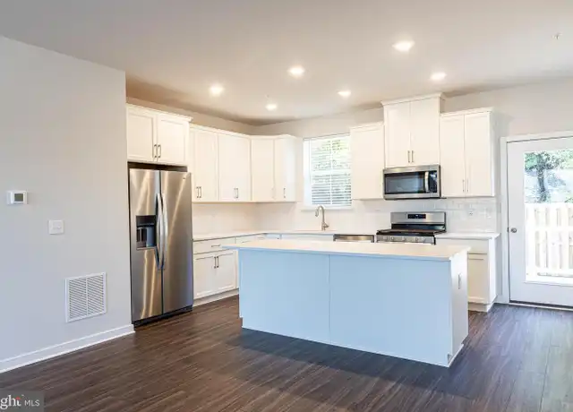 Property at 113 Four Leaf Dr, Exton, PA, 19341, 3 beds, 2.5 baths, [object Object]