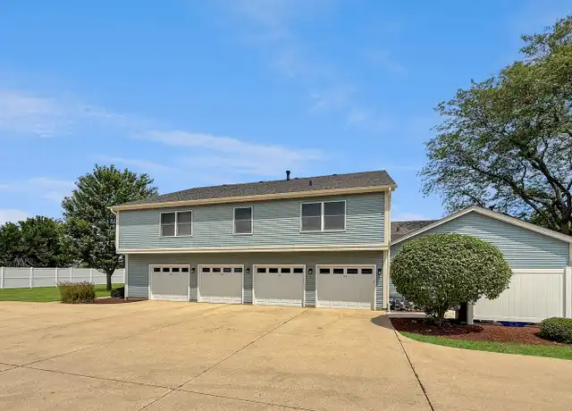 Property at 145 Spuhler Dr Unit 145, Batavia, IL, 60510, 2 beds, 1 bath, [object Object]