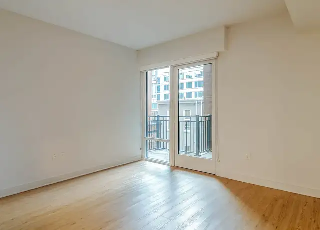 Photo of 455 I St NW, Washington, DC 20001
