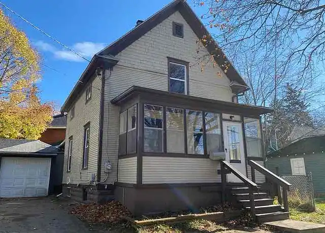 Property at 1027 Woodbridge St, Jackson, MI, 49203, 3 beds, 1.5 baths, [object Object]