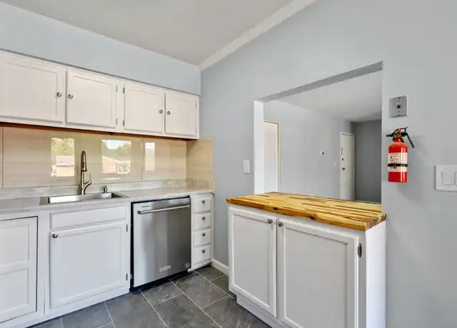 Property at 120 North Ave #47, Emsworth, PA, 15202, 2 beds, 1 bath, [object Object]