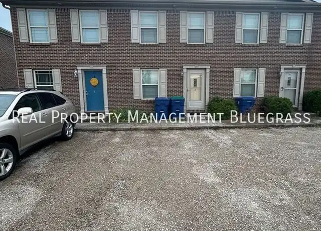Property at 1031 Brooklyn Blvd #2, Berea, KY, 40403, 2 beds, 2.5 baths, [object Object]