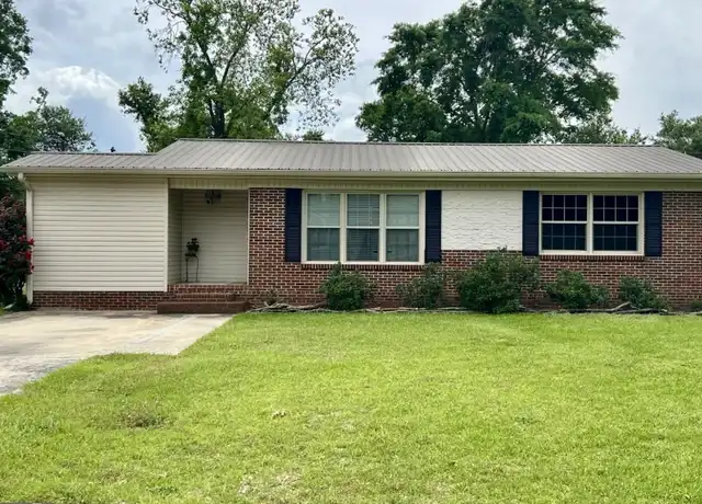 Property at 1704 Woodrow Ave, Dublin, GA, 31021, 3 beds, 1.5 baths, [object Object]