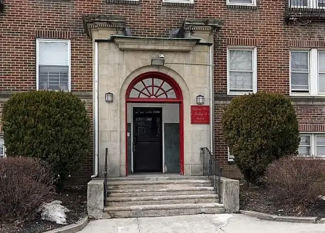 Photo of 1122 Cobbs Creek Pkwy, Philadelphia, PA 19143