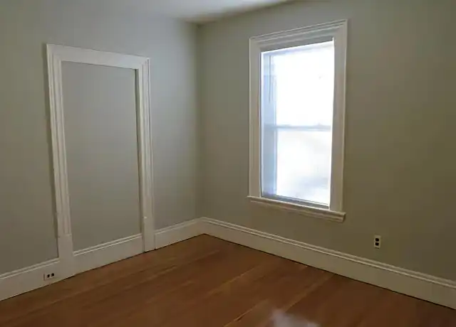 Property at 106 Highland Ave Unit 2, Somerville, MA, 02143, 3 beds, 1 bath, [object Object]