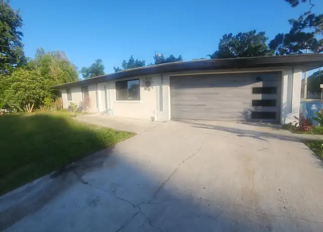 Property at 462 Breakwater St SE, Palm Bay, FL, 32909, 3 beds, 2 baths, [object Object]