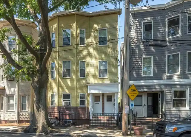 Property at 84 Willow St, Cambridge, MA, 02141, 2 beds, 3 baths, [object Object]