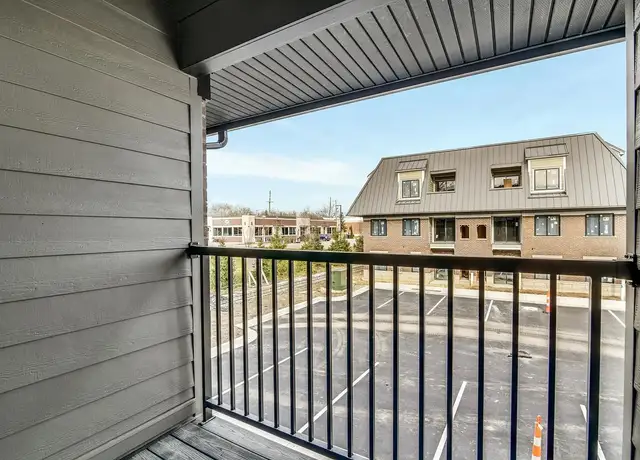 Photo of 3965 Westcreek Dr, Troy, MI 48084