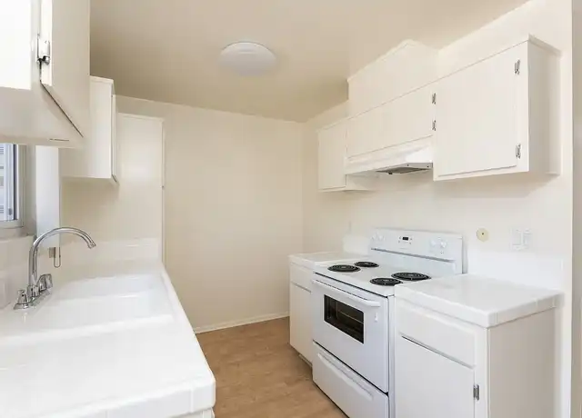 Property at Wilshire Kingsley Towers - 715 S Kingsley Dr, Los Angeles, CA, 90005, 0-2 beds, 1 bath, [object Object]