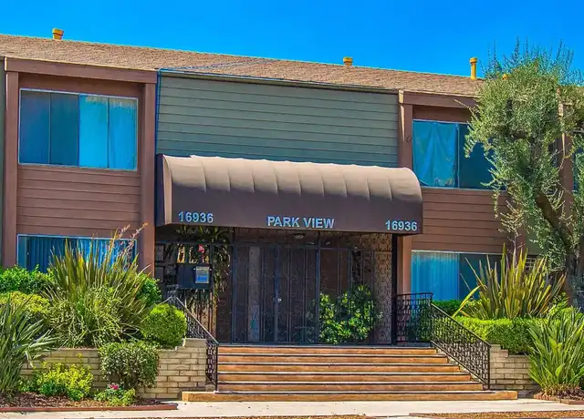 Property at Parkview Apartments - 16936 Burbank Blvd, Encino, CA, 91316, 1 bed, 1 bath, [object Object]