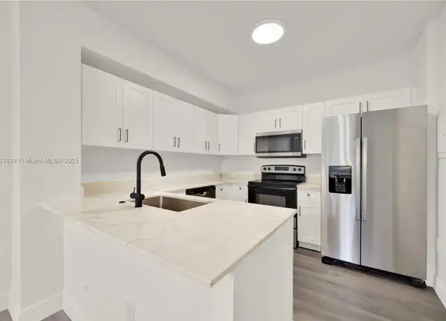 Property at 2080 W Preserve Way #107, Miramar, FL, 33025, 1 bed, 1 bath, [object Object]
