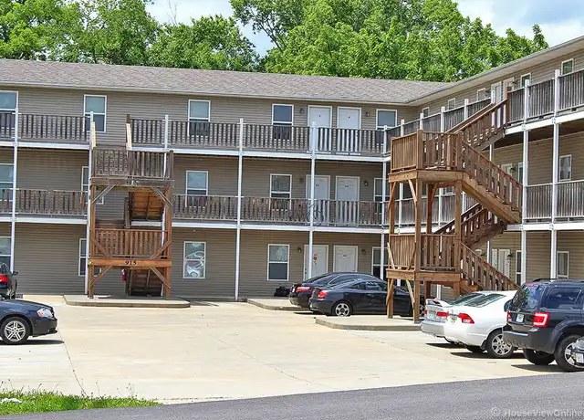 Property at 915 N Frederick St Unit B1, Cape Girardeau, MO, 63701, 2 beds, 1 bath, [object Object]