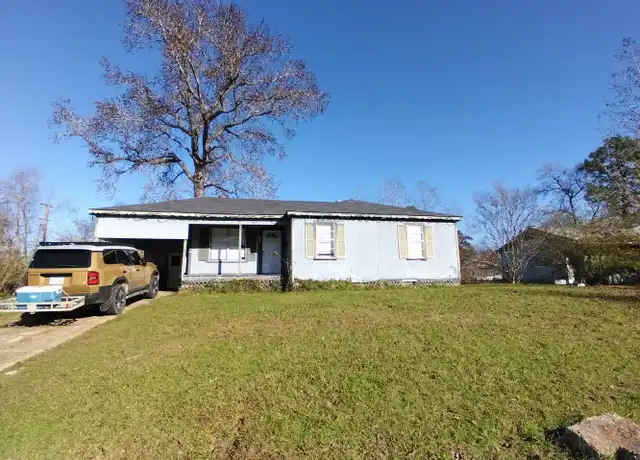 Property at 1611 Aaron St, Leesville, LA, 71446, 3 beds, 1 bath, [object Object]
