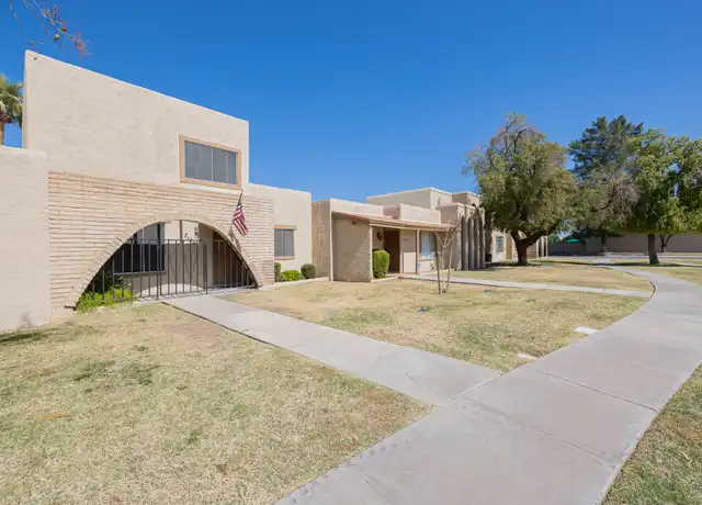 Property at 2126 E Villa Ct, Tempe, AZ, 85282, 3 beds, 2 baths, [object Object]