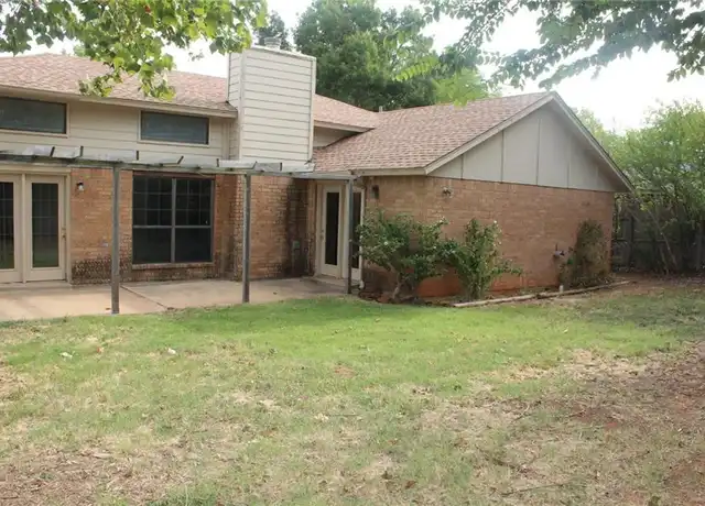 Property at 2100 Pebble Creek Blvd, Edmond, OK, 73003, 4 beds, 2 baths, [object Object]