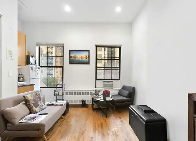 Property at 330 W 85th St Unit 6A, New York, NY, 10024, 1 bed, 1 bath, [object Object]