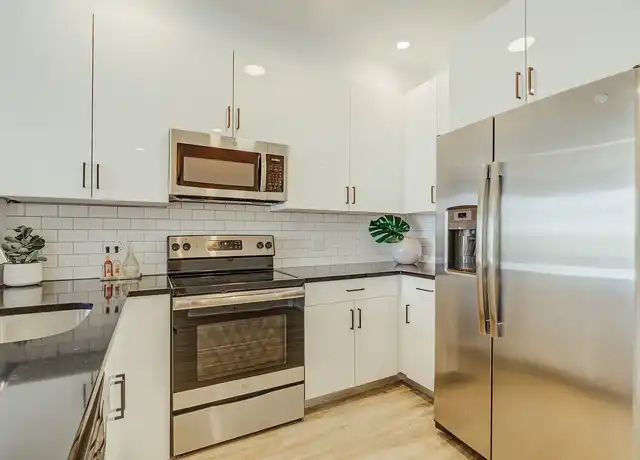 Property at 520 view - 520 Cliff St, Fairview, NJ, 07022, 1 bed, 1 bath, [object Object]