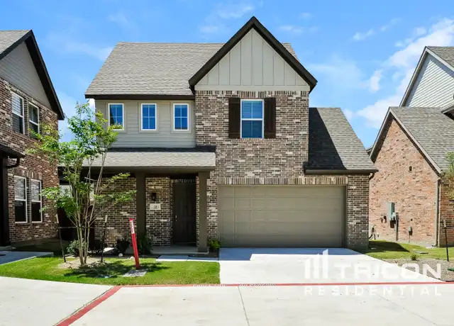 Property at 210 Mansfield Ct, Saginaw, TX, 76179, 3 beds, 2.5 baths, [object Object]