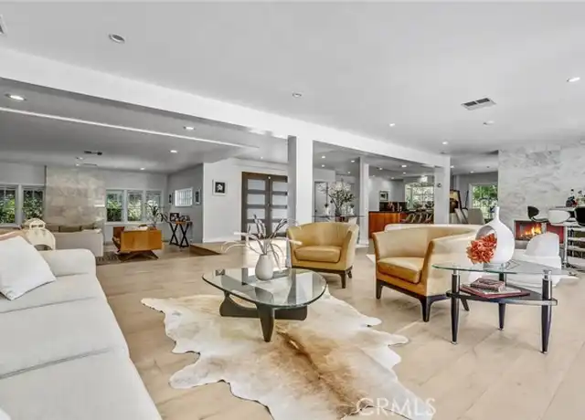 Property at 4936 Matula Dr, Tarzana, CA, 91356, 3 beds, 3 baths, [object Object]