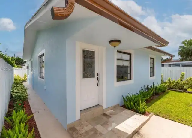 Property at 2433 SW 19th St, Miami, FL, 33145, 3 beds, 1 bath, [object Object]