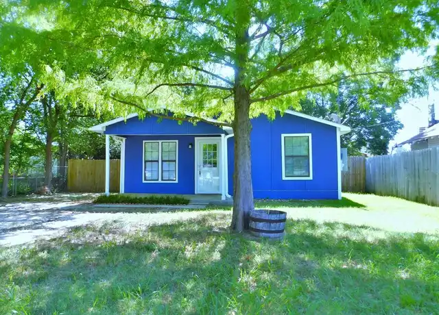 Property at 803 Chestnut St, Aubrey, TX, 76227, 3 beds, 1 bath, [object Object]