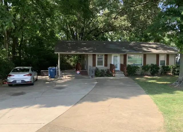 Property at 9806 Goodman Rd, Olive Branch, MS, 38654, 3 beds, 1 bath, [object Object]