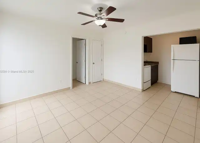 Property at 1015 Palm Ave Unit 12A, Hialeah, FL, 33010, 1 bed, 1 bath, [object Object]