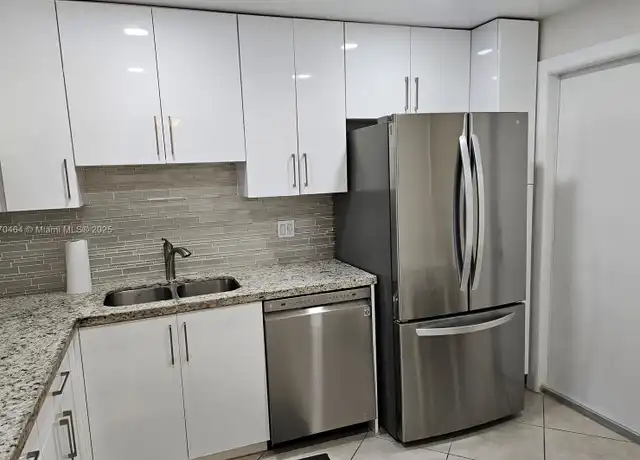 Property at 330 SE 2nd St Unit 504G, Hallandale Beach, FL, 33009, 1 bed, 1.5 baths, [object Object]