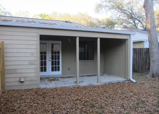 Property at 7019 SW 21st Ln, Gainesville, FL, 32607, 2 beds, 1 bath, [object Object]