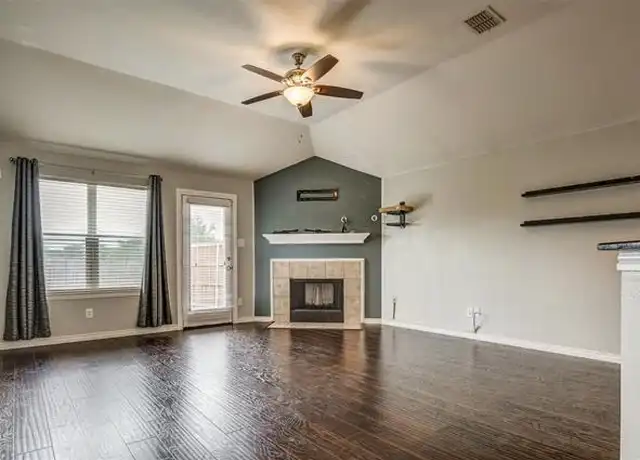 Property at 2700 Dawn Spring Dr, Little Elm, TX, 75068, 4 beds, 2 baths, [object Object]