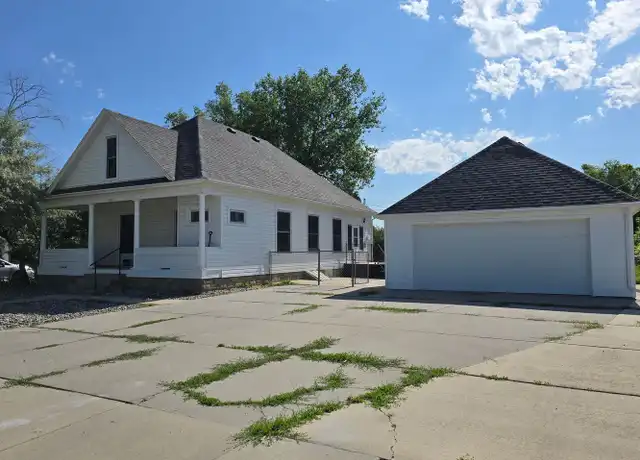 Property at 651 Emerson St, Sheridan, WY, 82801, 2 beds, 1 bath, [object Object]