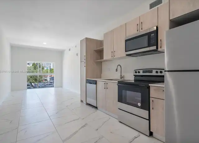 Property at 420 SW 7th Ave #205, Miami, FL, 33130, 2 beds, 2 baths, [object Object]