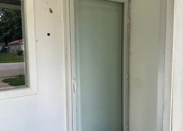 Property at 106 N Cross St Unit B, Hillsboro, IN, 47949, 2 beds, 1 bath, [object Object]