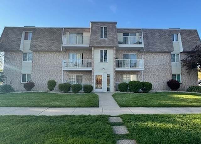 Photo of 2614 E Goodrich Ave Unit 3A, Chicago, IL 60633